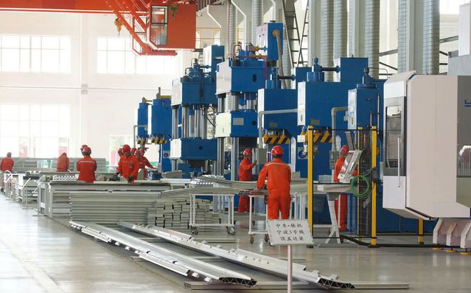 東北最壕的男人:10多年來(lái)只專(zhuān)心做一件事,卻做成了亞洲的王者!